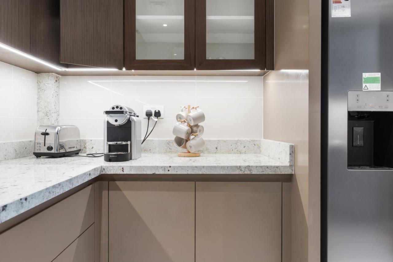 Breathtaking City Views From Dt Apt With Terrace Ντουμπάι Εξωτερικό φωτογραφία