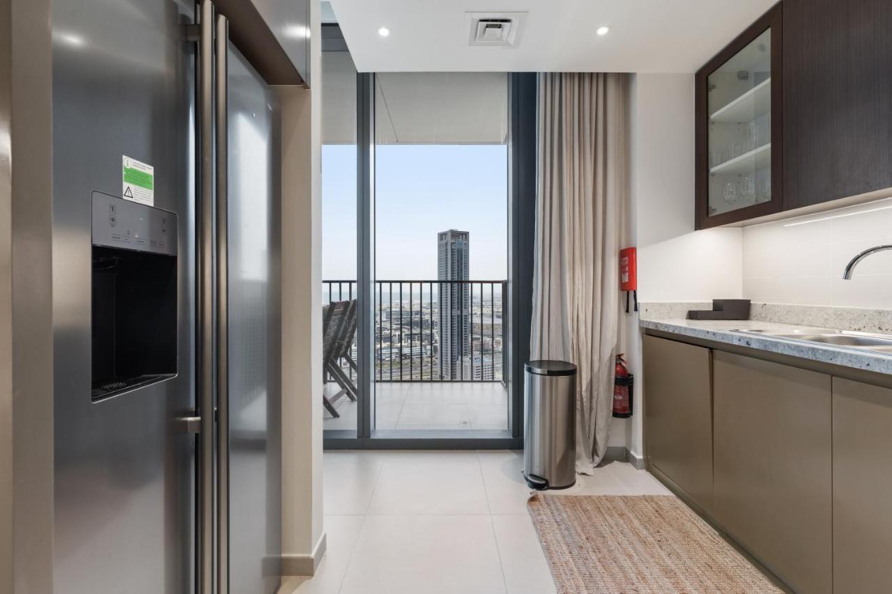 Breathtaking City Views From Dt Apt With Terrace Ντουμπάι Εξωτερικό φωτογραφία